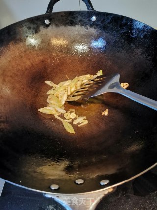 爆芹菜的做法步骤：3