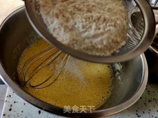 10寸斑马纹戚风蛋糕的做法步骤：7