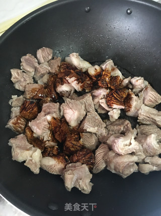 啤酒炖牛肉的做法步骤：4