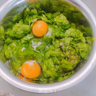 榆钱炒鸡蛋的做法步骤：3