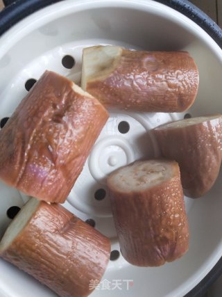 葱油茄子的做法步骤：2