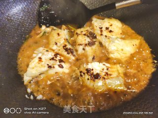 红烧鳕鱼的做法步骤：5