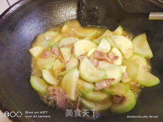 培根炒瓠瓜的做法步骤：7