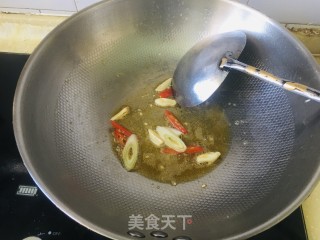 蒜苔炒肉丝的做法步骤：5