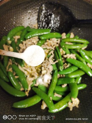 家常肉丝甜豆的做法步骤：6