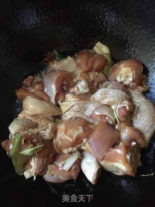 鸡腿炖蘑菇粉条的做法步骤：10