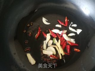 荷兰豆炒面筋的做法步骤：7