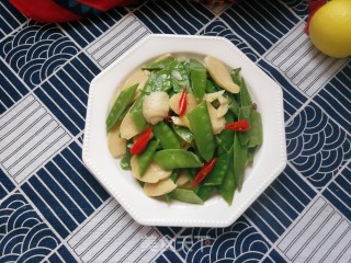 荷兰豆炒面筋的做法步骤：13