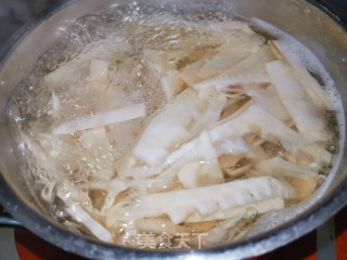 拌春笋的做法步骤：4