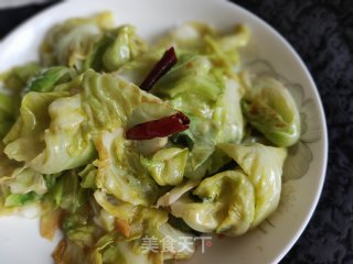 爆炒圆白菜的做法步骤：7