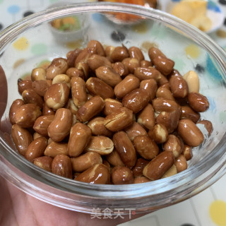 家常炒花生米的做法步骤：7