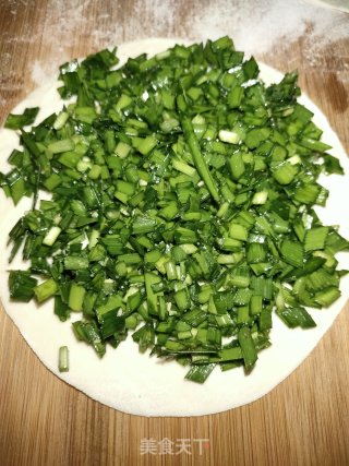 烙菜饼的做法步骤：3