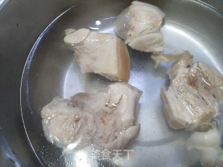 糖醋肉片的做法步骤：1