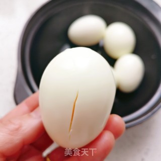 红烧排骨卤蛋的做法步骤：3