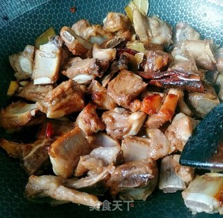 红烧排骨卤蛋的做法步骤：11