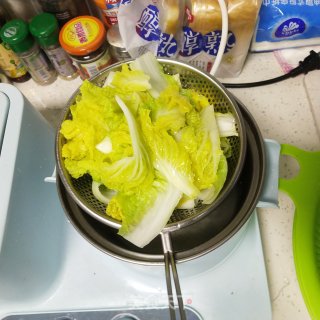 蒜蓉粉丝娃娃菜蒸虾的做法步骤：6