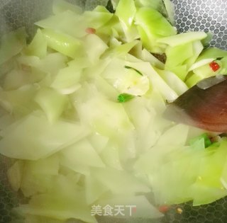 豆豉炝炒莴笋片的做法步骤：6