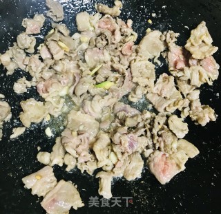 时蔬炒牛腩的做法步骤：7