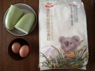 西葫芦鸡蛋馅饼的做法步骤：1