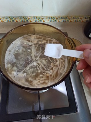 牛肉菠菜疙瘩汤的做法步骤：7