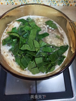 牛肉菠菜疙瘩汤的做法步骤：9