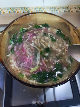 牛肉菠菜疙瘩汤的做法步骤：11