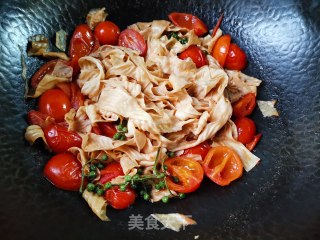 藤椒茄汁豆皮的做法步骤：6