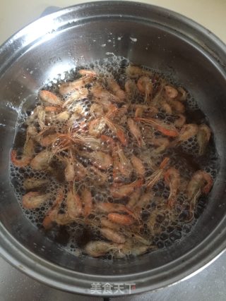 香酥小河虾的做法步骤：7