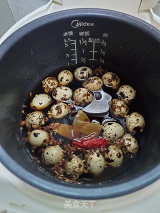 卤五香鹌鹑蛋的做法步骤：4