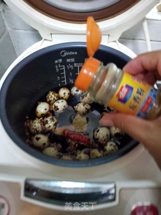 卤五香鹌鹑蛋的做法步骤：5