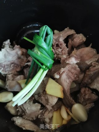 兔肉炖土豆的做法步骤：7