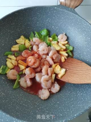 菠萝茄汁虾仁的做法步骤：11
