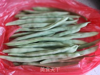砂锅素焖豆角的做法步骤：1