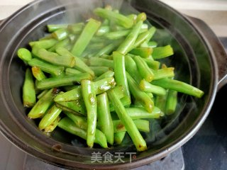 砂锅素焖豆角的做法步骤：9