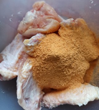 电饭煲懒人鸡翅的做法步骤：3