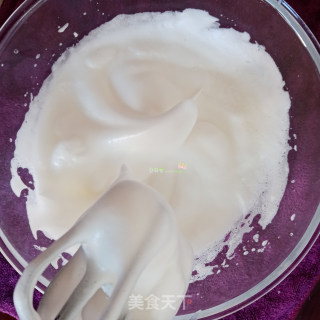 纸盒烘焙 6寸戚风蛋糕 成品超细腻的做法步骤：12