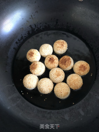油炸红糖麻圆的做法步骤：3