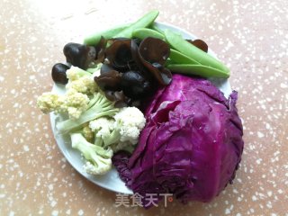 凉拌蔬菜沙拉的做法步骤：1