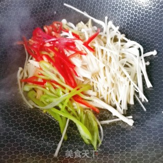 鸡蛋炒面的做法步骤：9