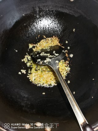 剁椒蒸鸡翅的做法步骤：2