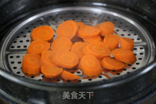胡萝卜齐亚子吐司之小餐包做法的做法步骤：1