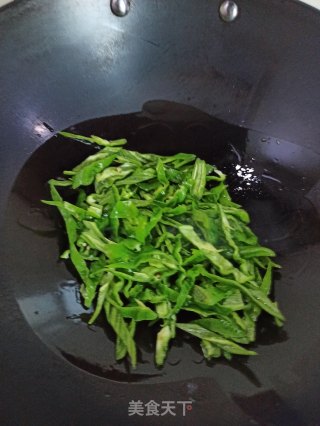 尖椒肉丝的做法步骤：8