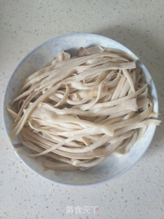 凉拌杏鲍菇的做法步骤：4