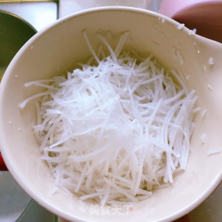 便当????小米蒸排骨+水晶萝卜丝饼的做法步骤：8