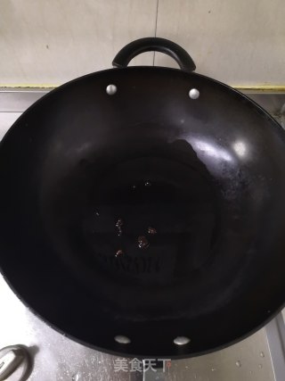 炝炒土豆丝的做法步骤：2