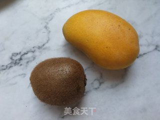 酸奶什锦沙拉的做法步骤：1