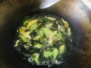 黄瓜紫菜蛋花汤的做法步骤：7