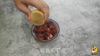 小鹿优鲜-西兰花土豆牛肉泥的做法步骤：3