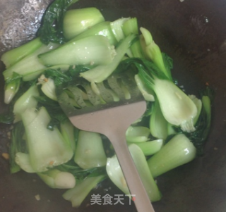 炒青江菜的做法步骤：3