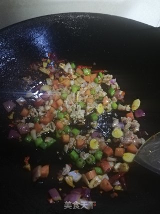 辣炒胡萝卜鸡丁的做法步骤：5